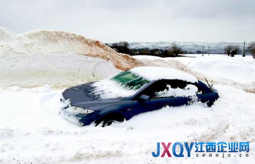 歐洲三月降罕見大雪 多國交通系統成重災區(圖)