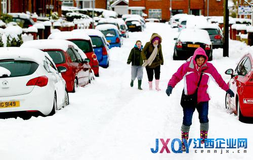 歐洲三月降罕見大雪 多國交通系統成重災區(圖)