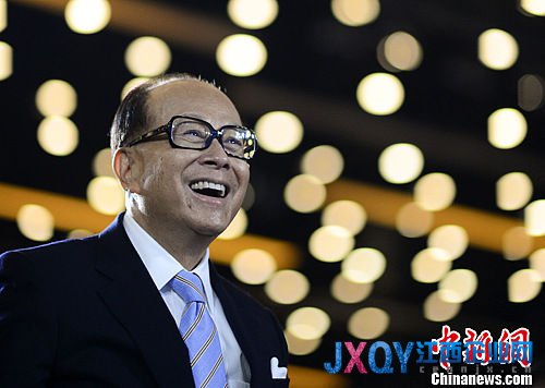 李嘉誠連續第15年蟬聯華人首富 宗慶后進前十