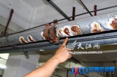 南昌柏林愛樂小區停水三天 水管頻爆裂維修更換