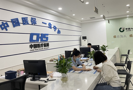 用心守護(hù)“夕陽(yáng)紅”  國(guó)壽壽險(xiǎn)參與長(zhǎng)護(hù)險(xiǎn)試點(diǎn)